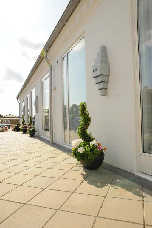 Hotel Coco Aps Esbjerg Exterior foto
