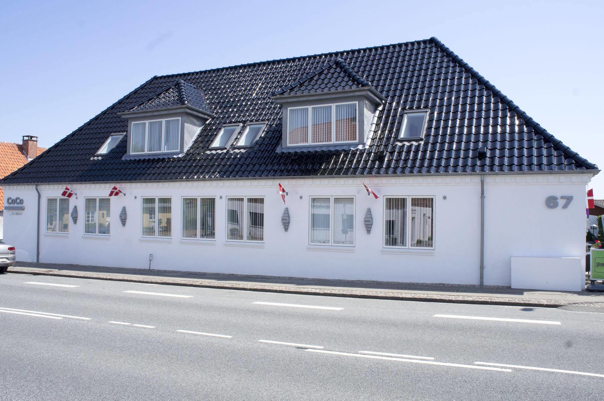 Hotel Coco Aps Esbjerg Exterior foto