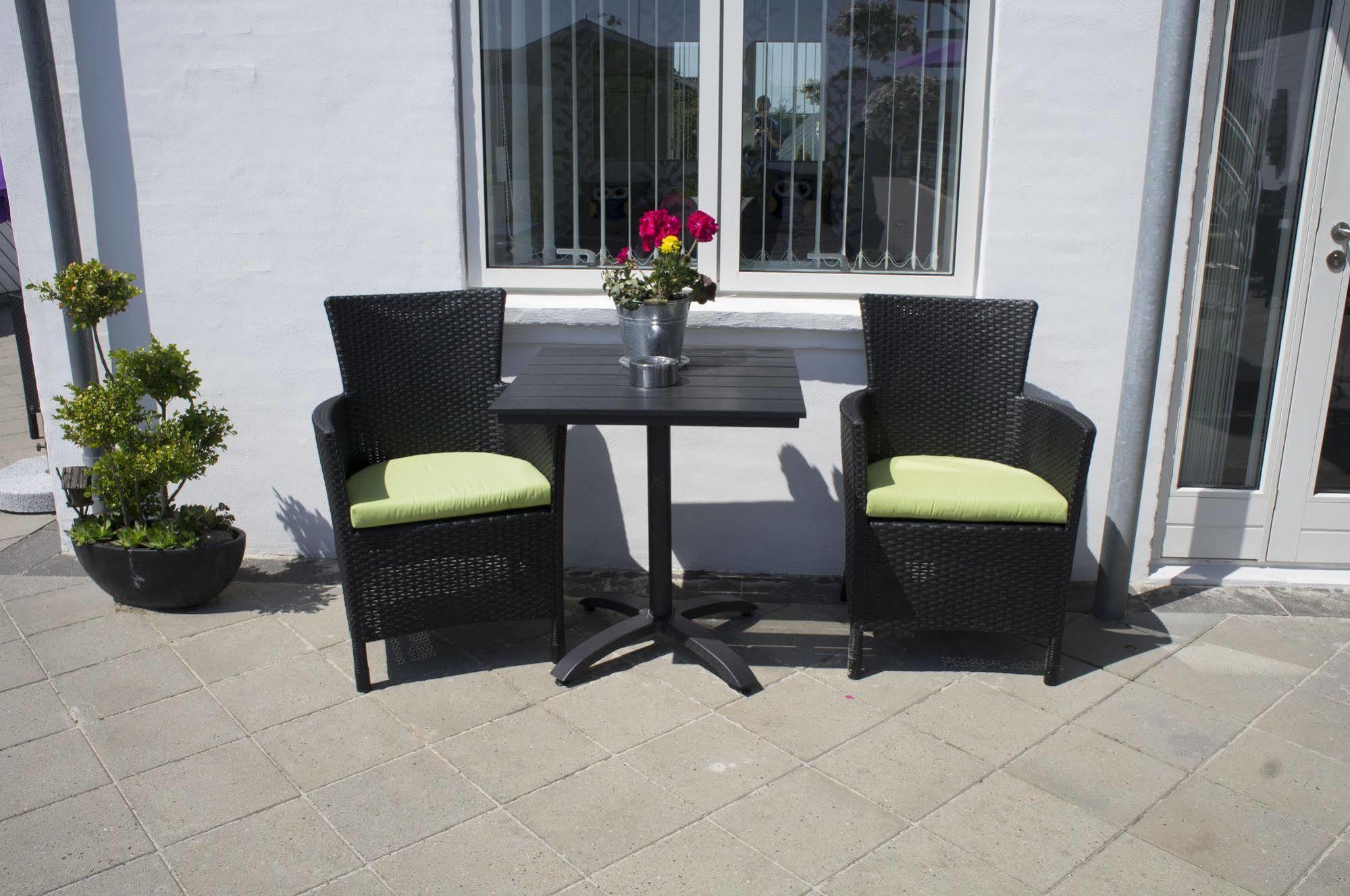 Hotel Coco Aps Esbjerg Exterior foto